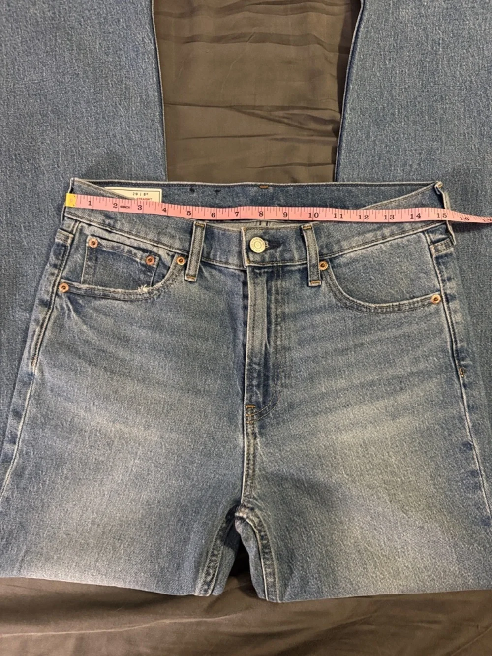 GAP Light Blue Straight Leg Women’s Jeans - Picture 4 of 6